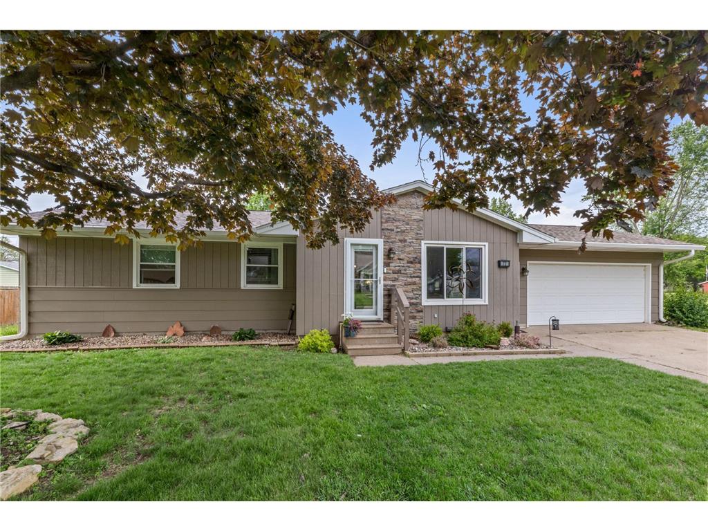 72 W 7th Street Cochrane WI 54622 6729872 image1