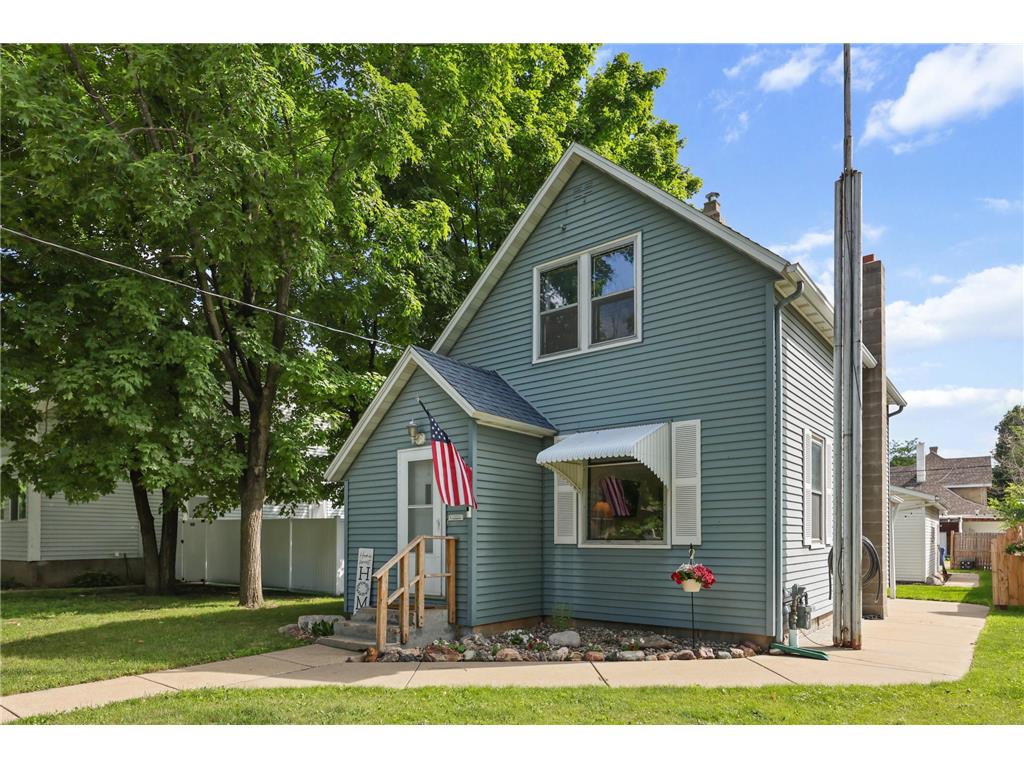 720 10th Avenue N Saint Cloud MN 56303 7098453 image1