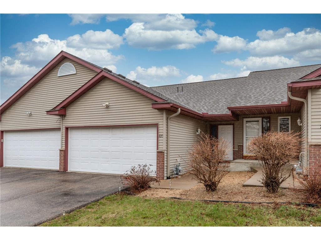720 10th Street SW Pine Island MN 55963 6712029 image1