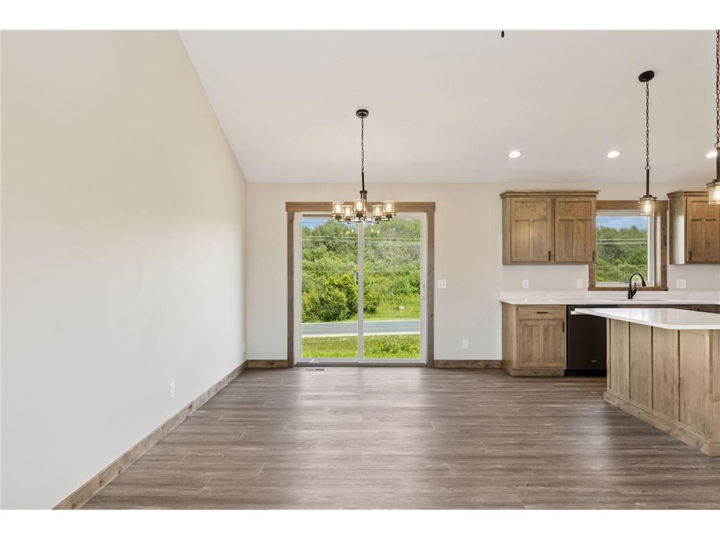 720 165th Street Hammond WI 54015 6797352 image8