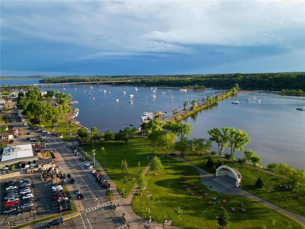 720 1st Street #1N Hudson WI 54016 - St Croix River 7079088 image31