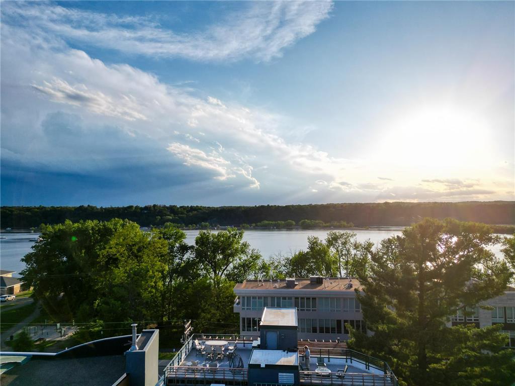 720 1st Street #1N Hudson WI 54016 - St Croix River 7079088 image32