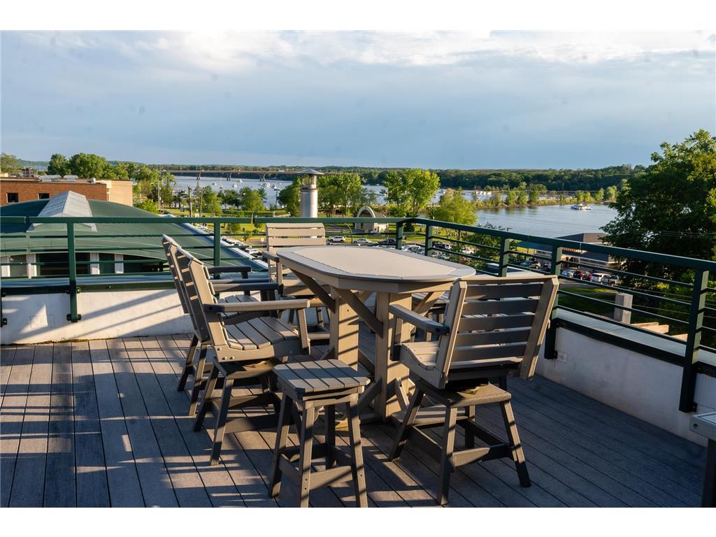 720 1st Street #1N Hudson WI 54016 - St Croix River 7079088 image33