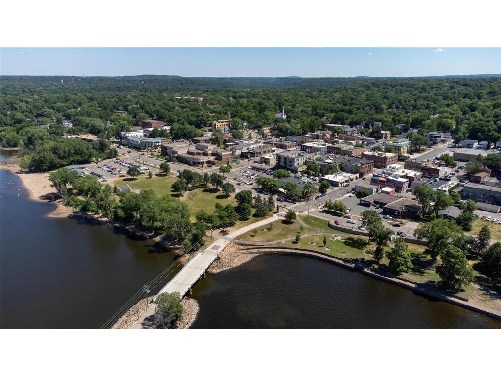 720 1st Street #1N Hudson WI 54016 - St Croix River 7079088 image37