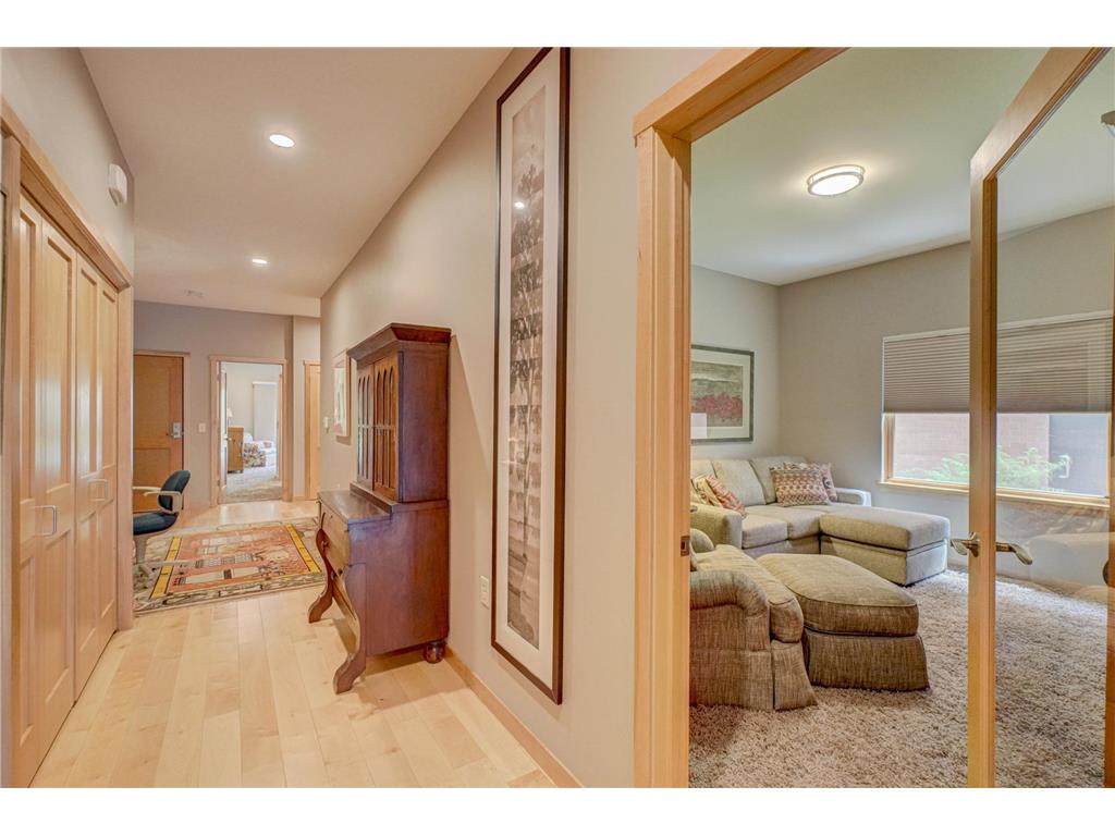 720 1st Street #1S Hudson WI 54016 - St Croix River 7053232 image18