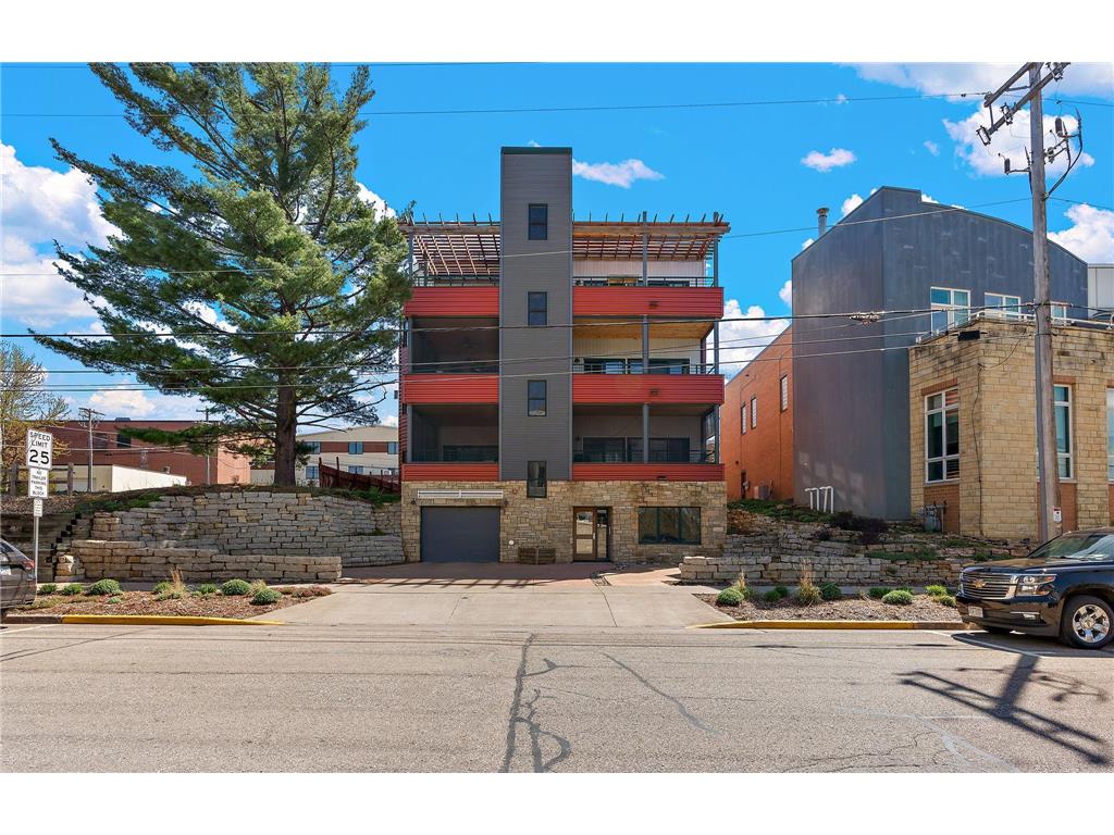 720 1st Street #3S Hudson WI 54016 6528098 image1