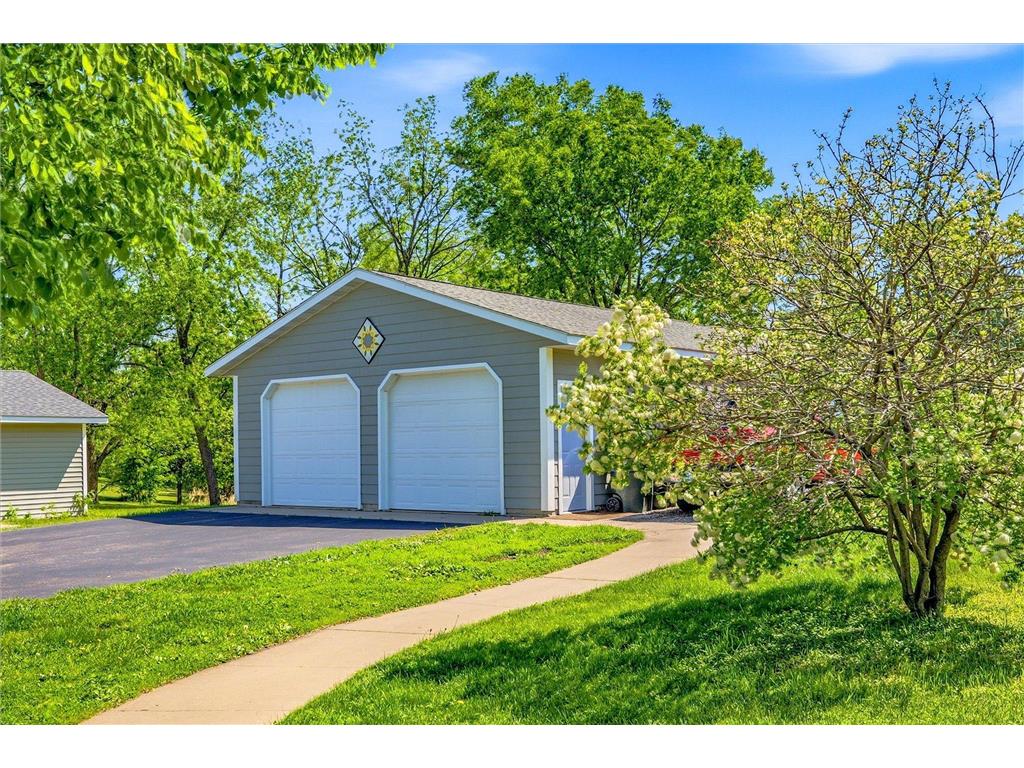 720 1st Street N Waterville MN 56096 7059353 image3