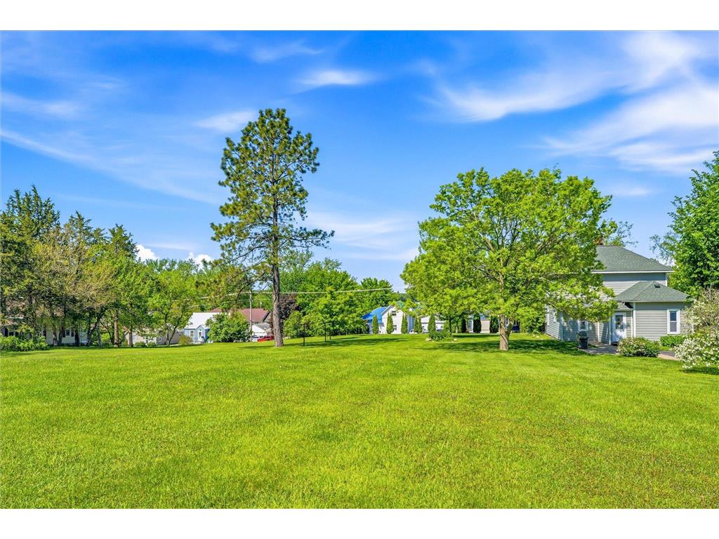 720 1st Street N Waterville MN 56096 7059353 image48