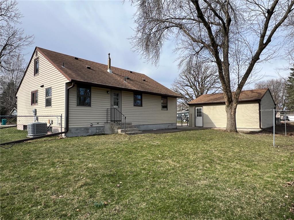 720 22nd Street NE Owatonna MN 55060 7048303 image5