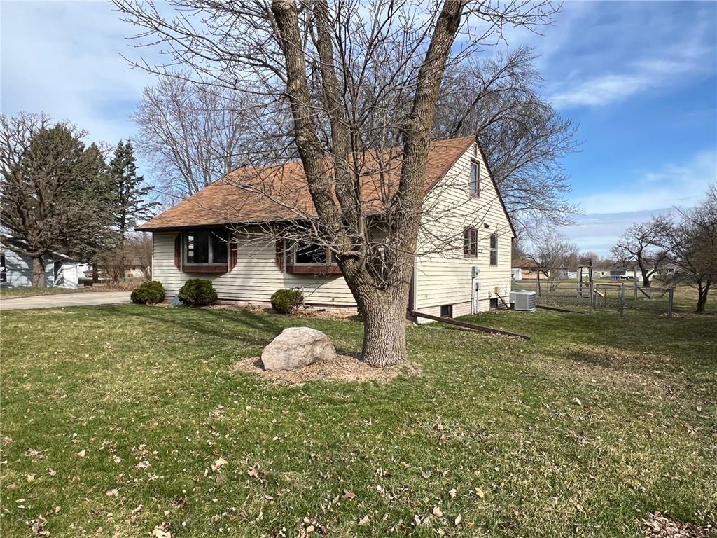 720 22nd Street NE Owatonna MN 55060 7048303 image7