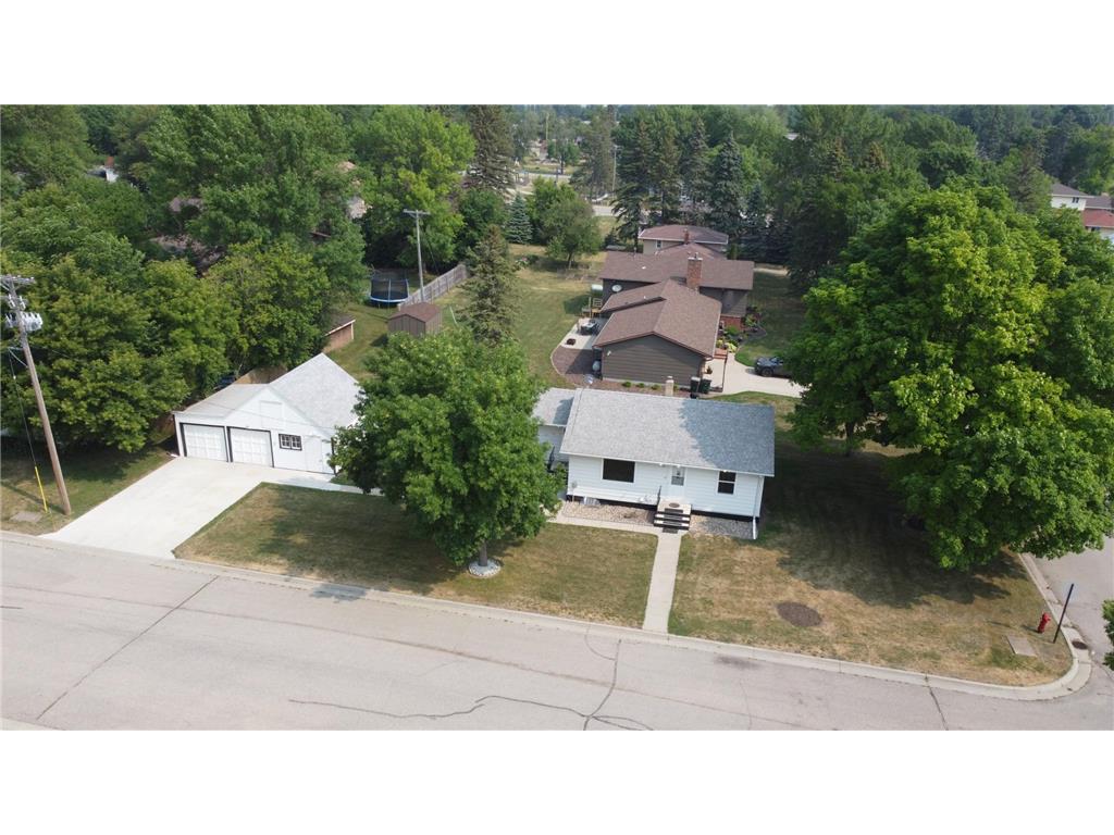 720 2nd Street SE Elbow Lake MN 56531 6387889 image1