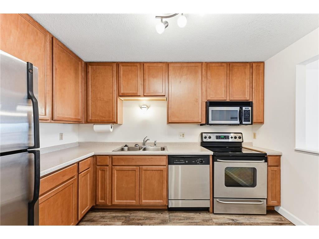 720 3rd Avenue NE #319 Minneapolis MN 55413 7047290 image5