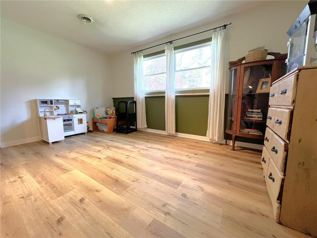 720 4th Avenue NW Plainview MN 55964 7073116 image17