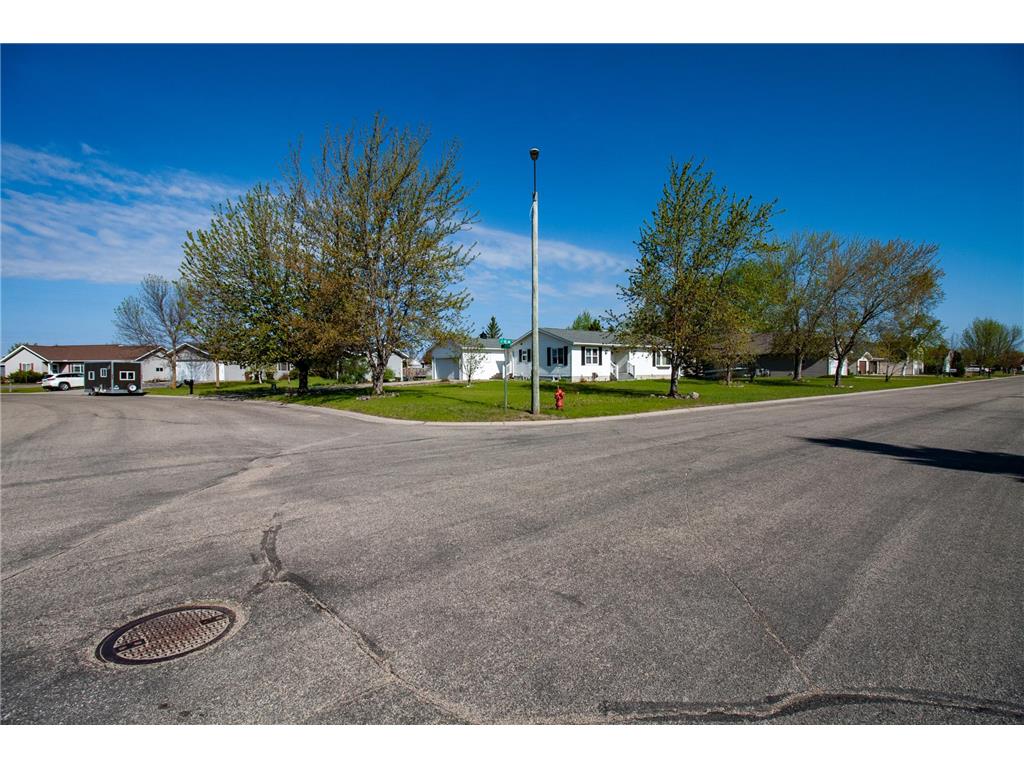 720 6th Drive NW Perham MN 56573 7076708 image4