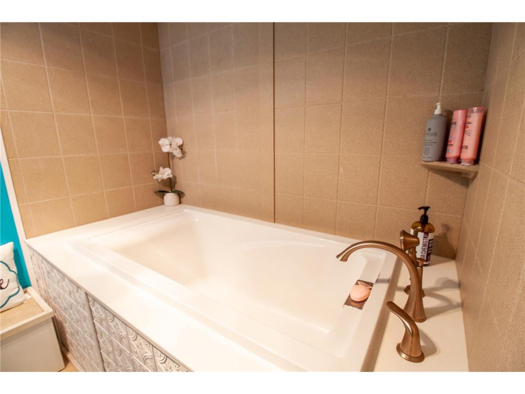 720 6th Drive NW Perham MN 56573 7076708 image40