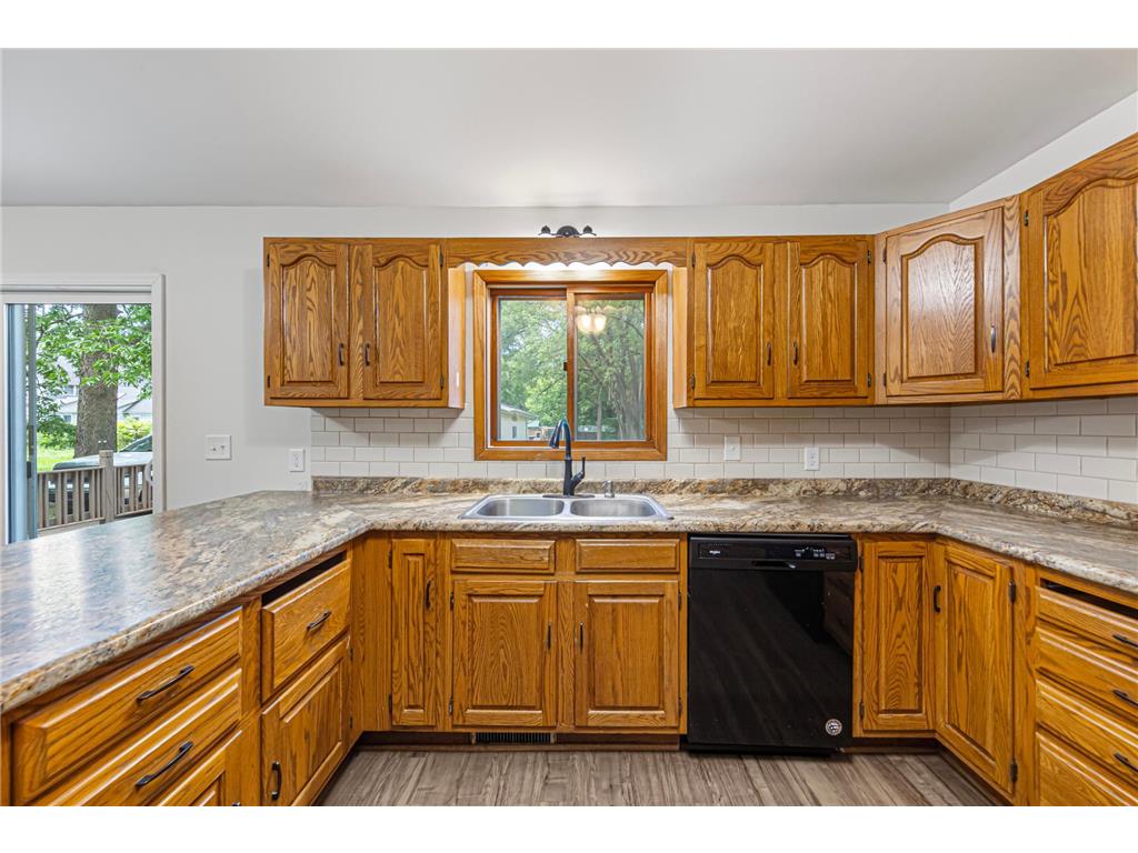 720 8th Avenue NW Faribault MN 55021 7094340 image16