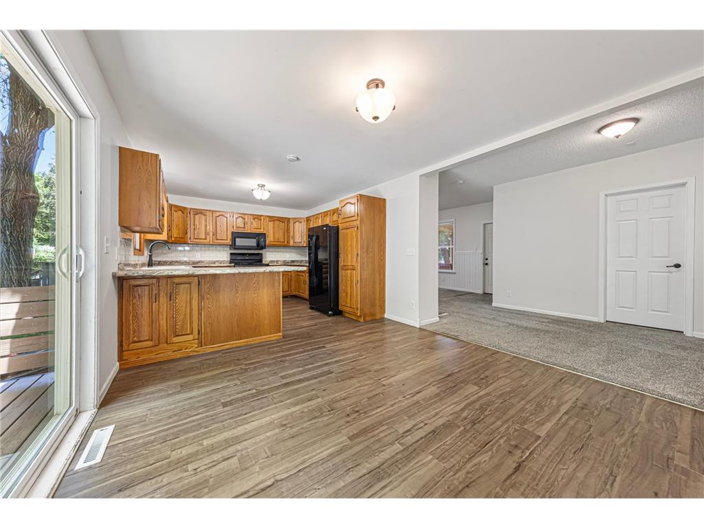 720 8th Avenue NW Faribault MN 55021 7094340 image17