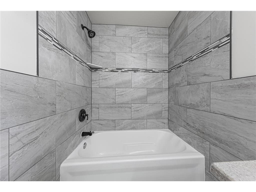 720 8th Avenue NW Faribault MN 55021 7094340 image31