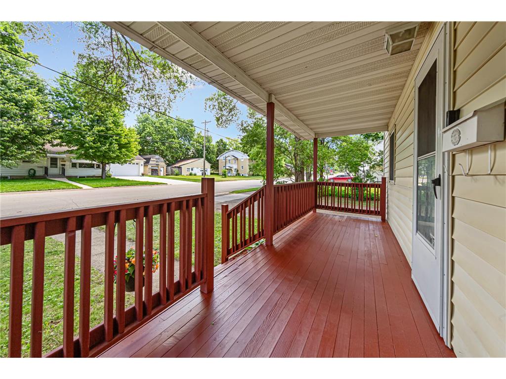 720 8th Avenue NW Faribault MN 55021 7094340 image4