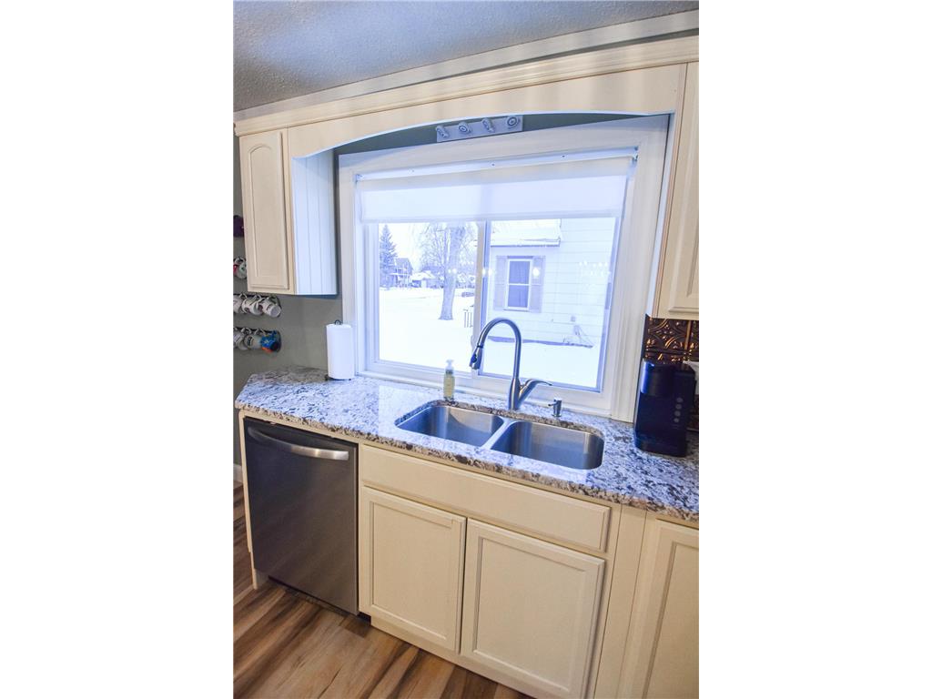 720 Arnold Avenue N Thief River Falls MN 56701 7032672 image17