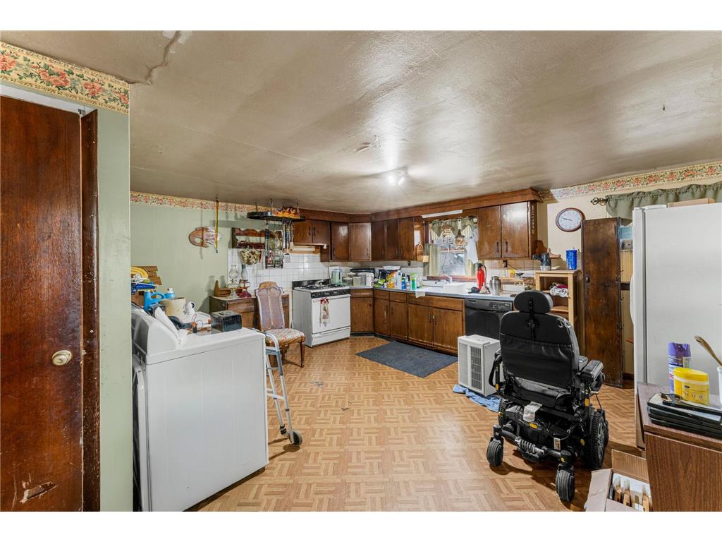 720 Bluff Avenue E Shakopee MN 55379 6780238 image40