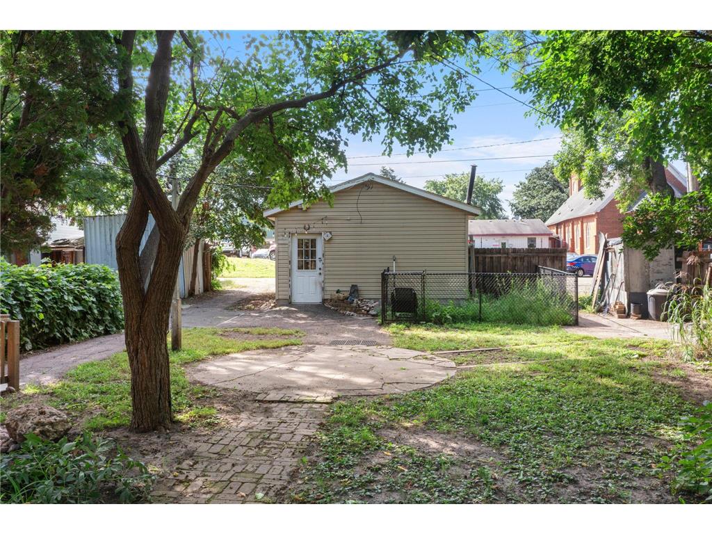 720 Bluff Avenue E Shakopee MN 55379 6780238 image77