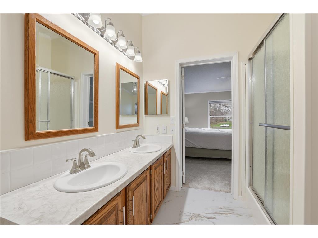 720 Central Avenue S New Prague MN 56071 6820630 image20