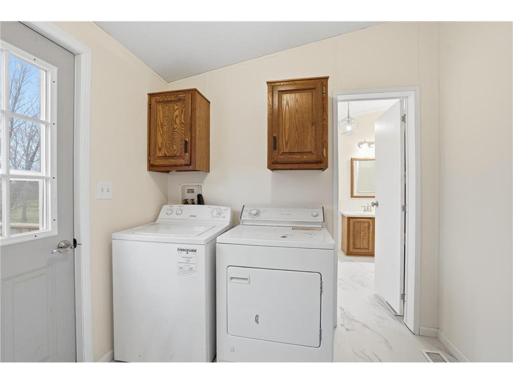 720 Central Avenue S New Prague MN 56071 6820630 image21