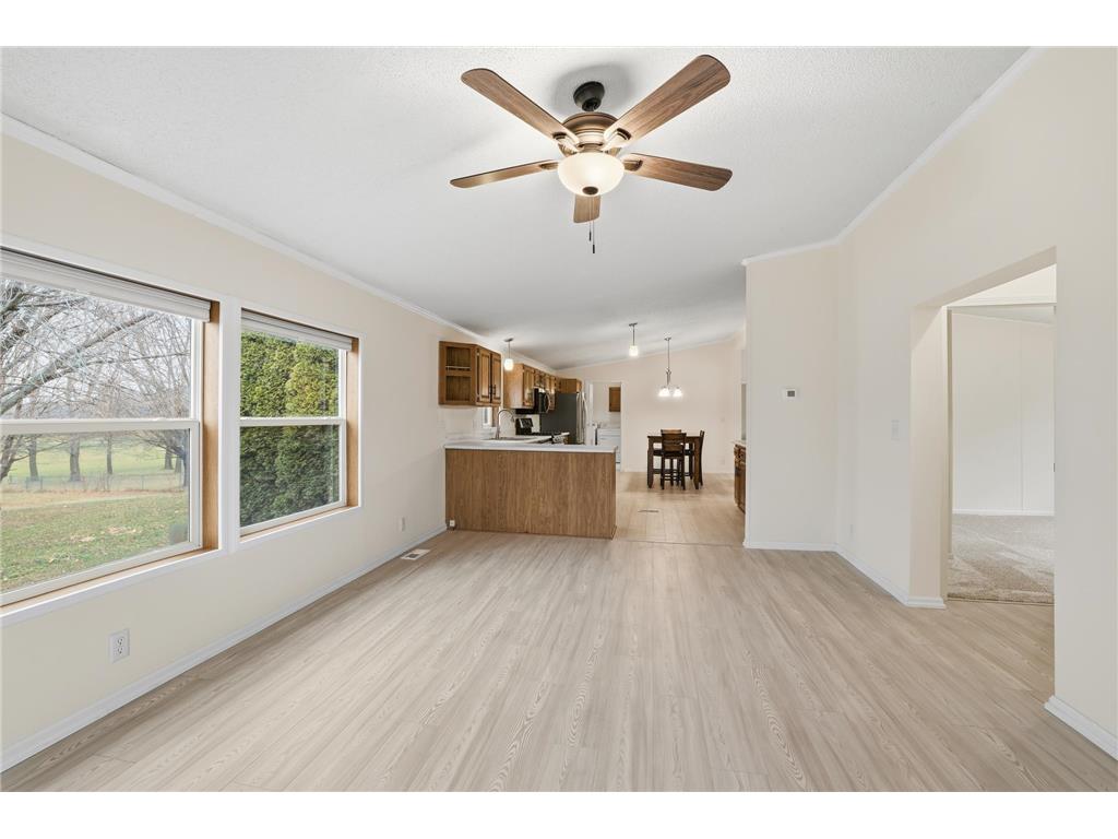 720 Central Avenue S New Prague MN 56071 6820630 image7