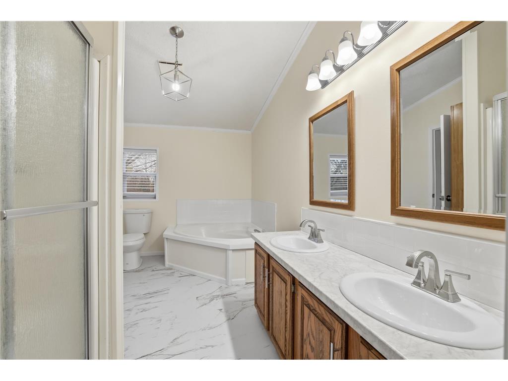 720 Central Avenue S New Prague MN 56071 7035863 image18