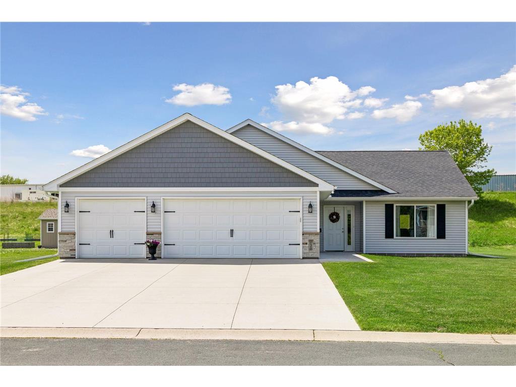 720 Deer Trail Montgomery MN 56069 7077816 image2