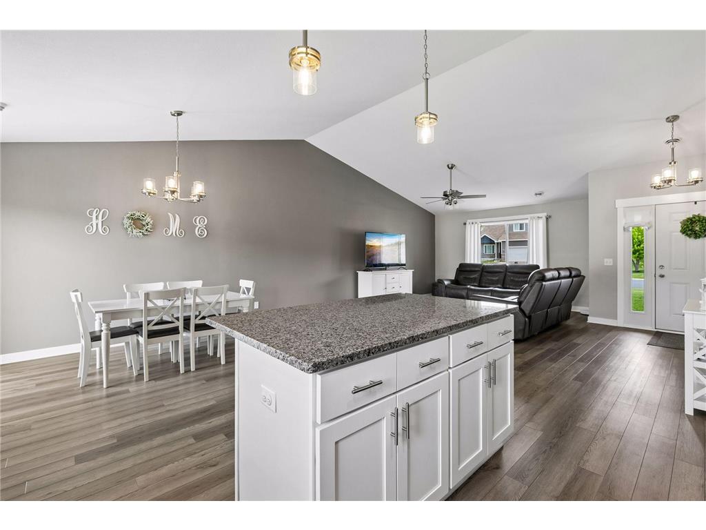 720 Deer Trail Montgomery MN 56069 7077816 image22