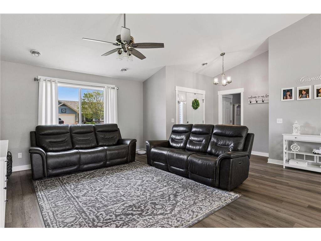 720 Deer Trail Montgomery MN 56069 7077816 image9