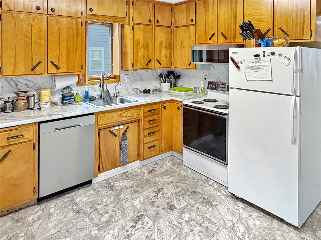 720 E 3rd Street Fairmont MN 56031 7082853 image16