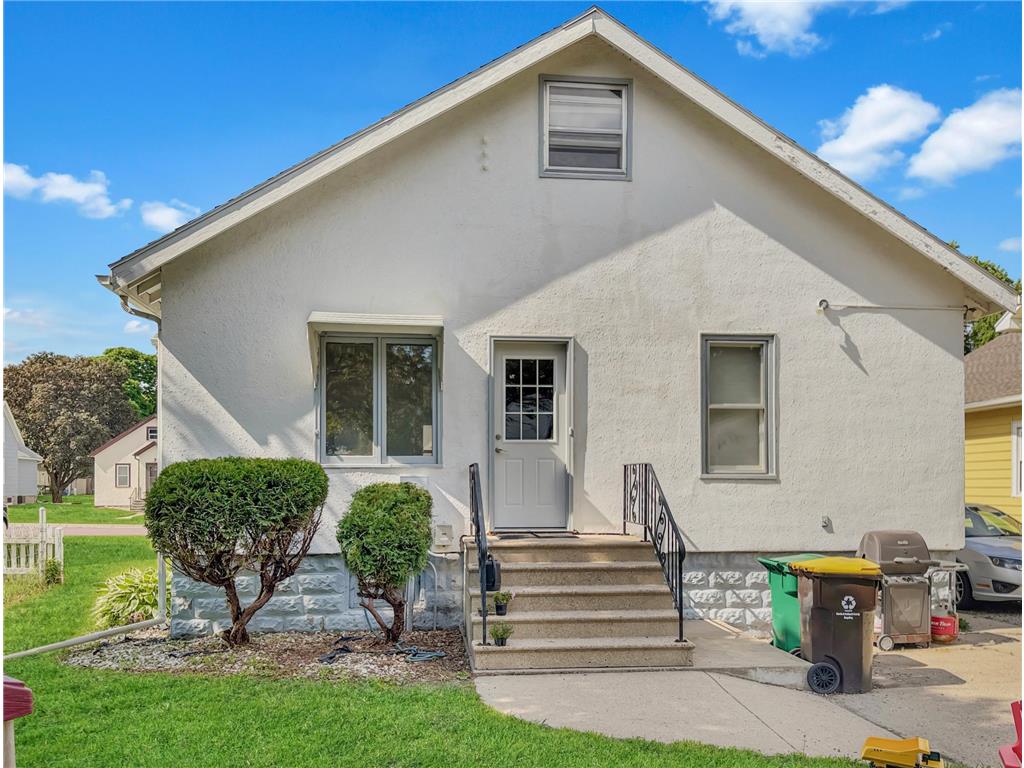 720 E 3rd Street Fairmont MN 56031 7082853 image3