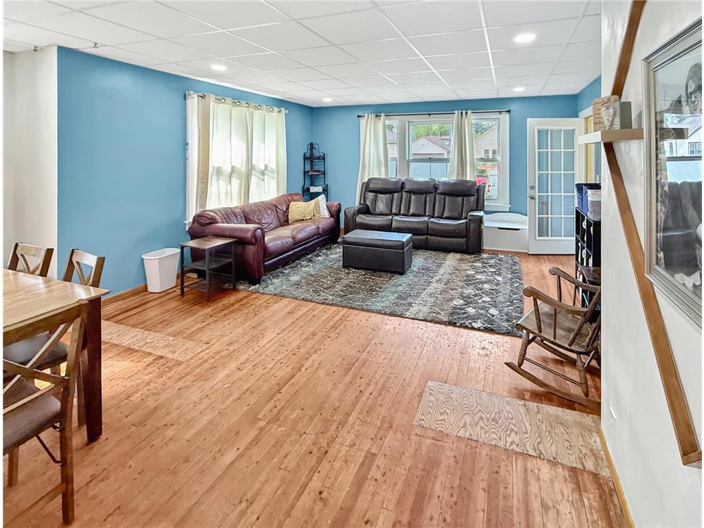 720 E 3rd Street Fairmont MN 56031 7082853 image8