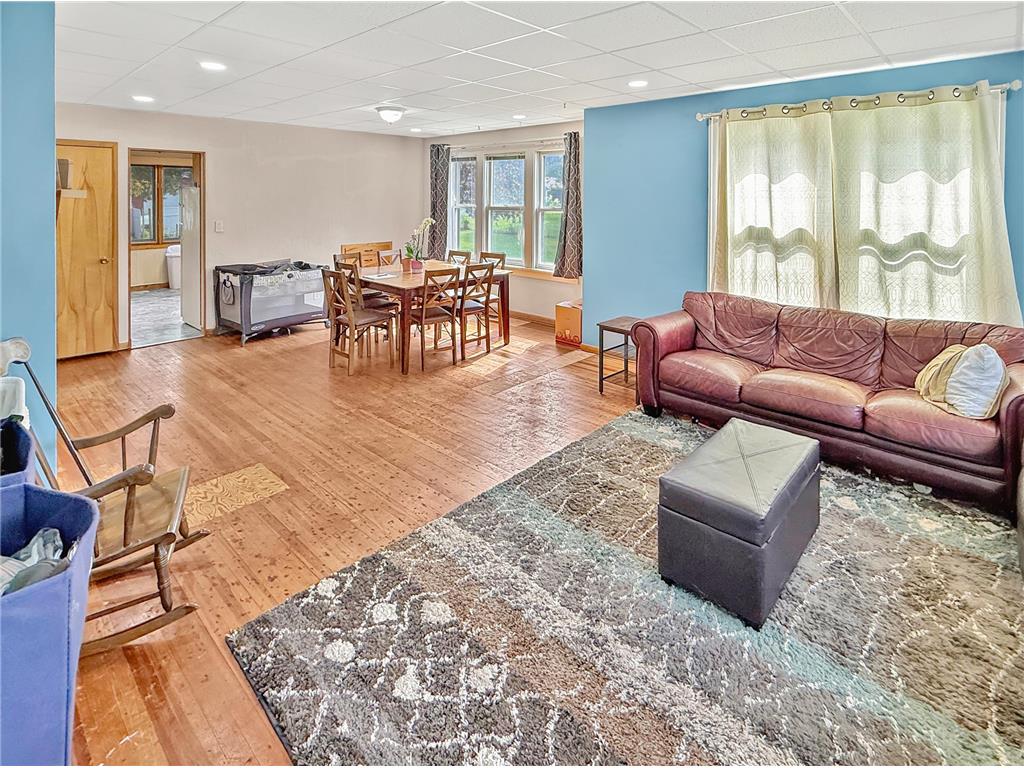 720 E 3rd Street Fairmont MN 56031 7082853 image9