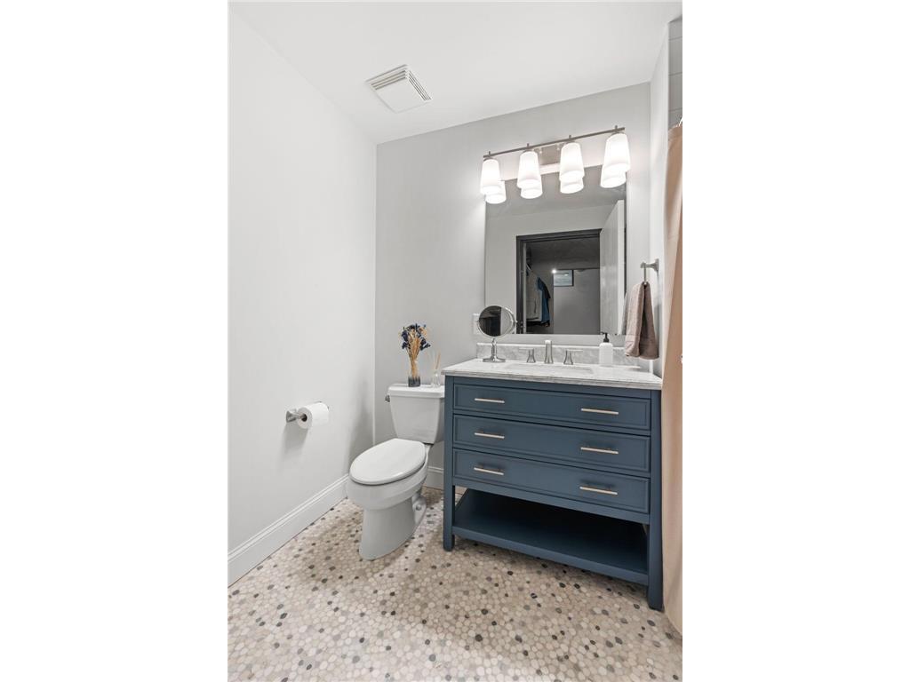 720 N 4th St #213 Minneapolis MN 55401 7087780 image12