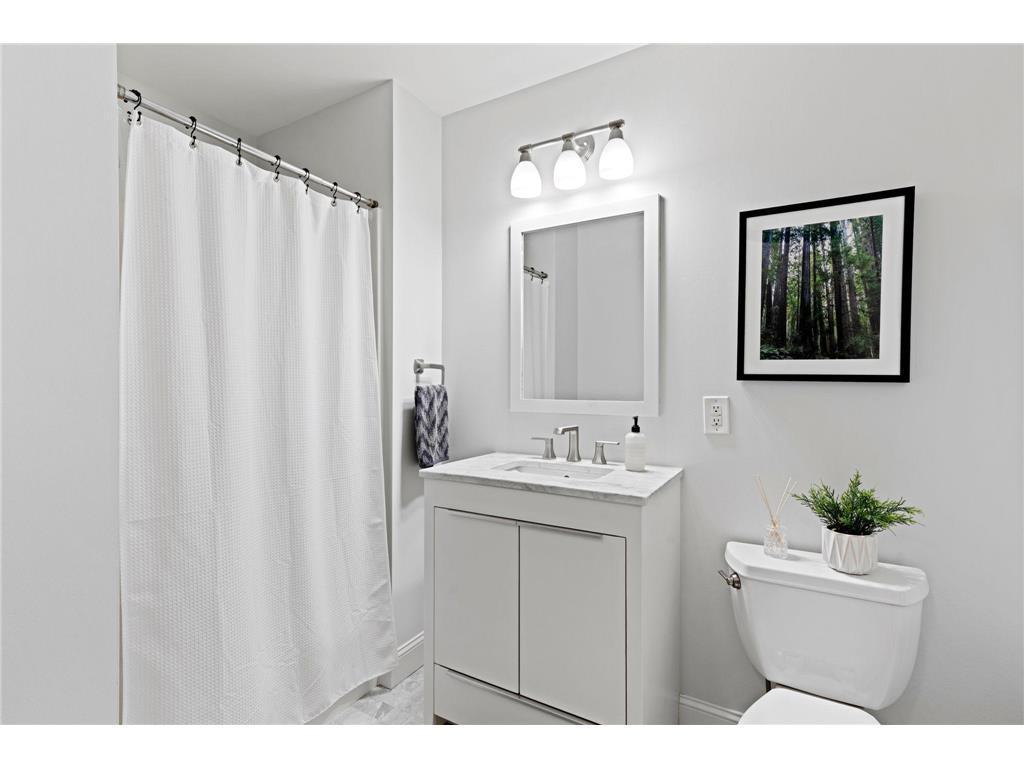 720 N 4th St #213 Minneapolis MN 55401 7087780 image16