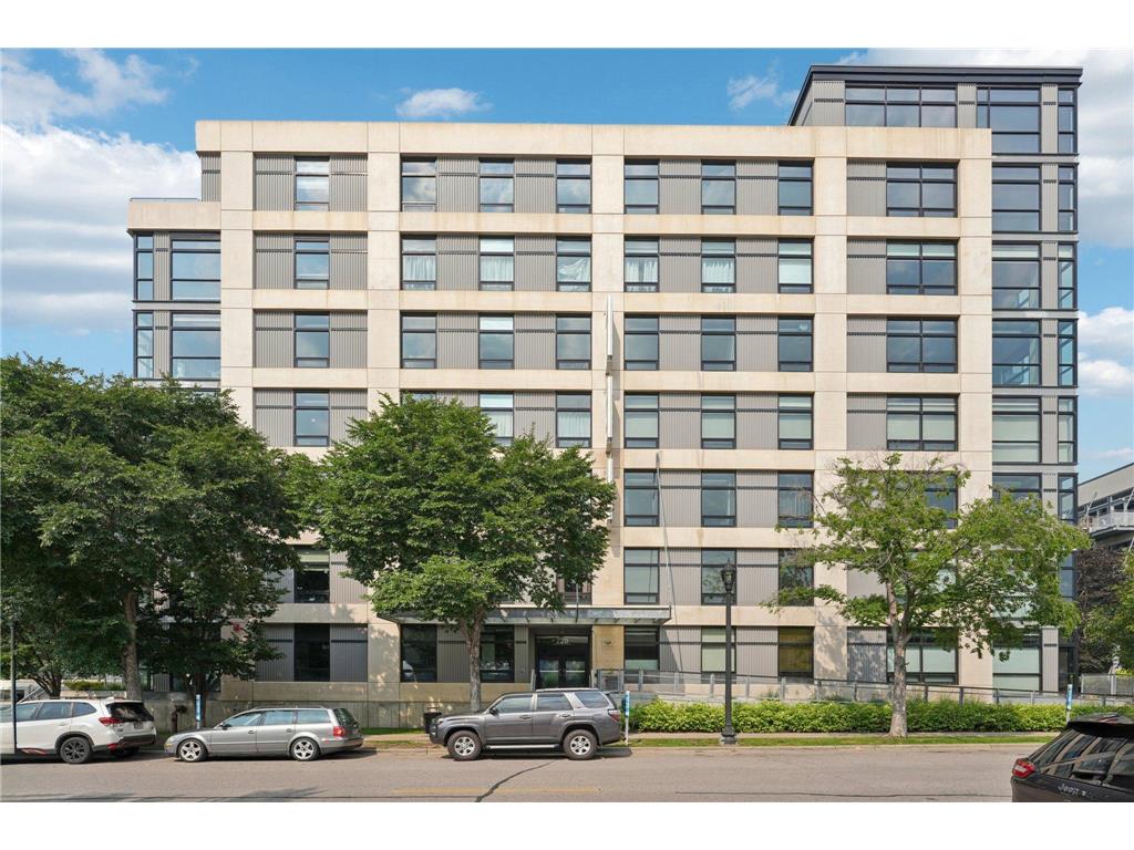 720 N 4th Street #109 Minneapolis MN 55401 6814736 image1