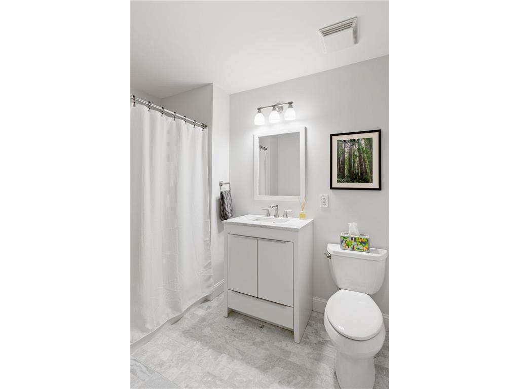 720 N 4th Street #213 Minneapolis MN 55401 7013644 image17