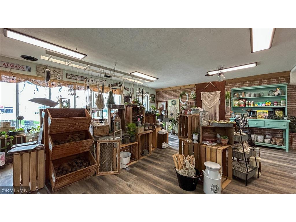 720 N Broadway Street Spring Valley MN 55975 6714398 image16