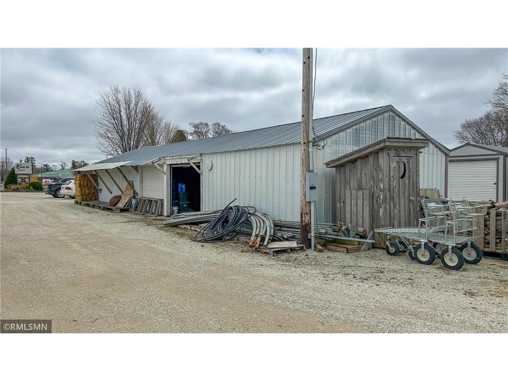 720 N Broadway Street Spring Valley MN 55975 6714398 image21