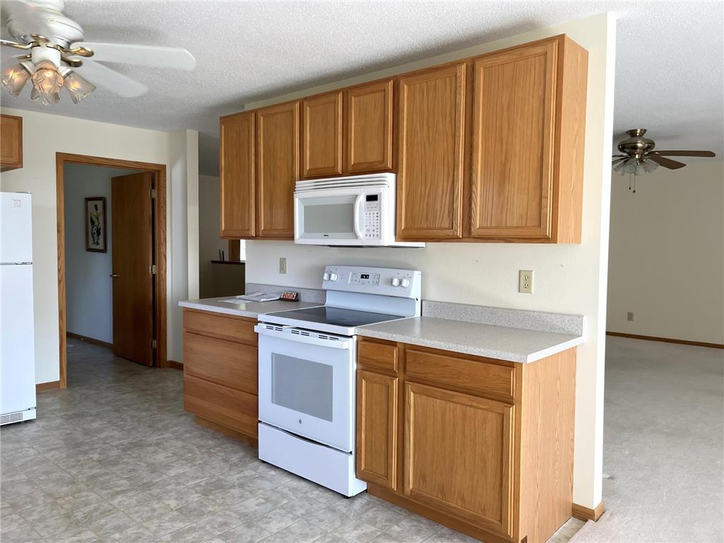 720 Plum Avenue Windom MN 56101 6771812 image5