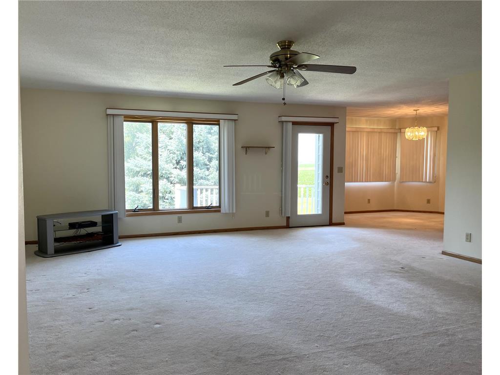 720 Plum Avenue Windom MN 56101 6771812 image8