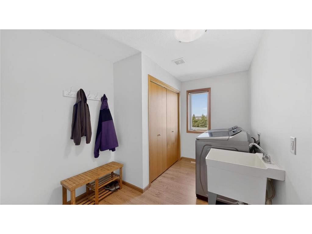 720 Riverwood Court Elgin MN 55932 7069048 image18
