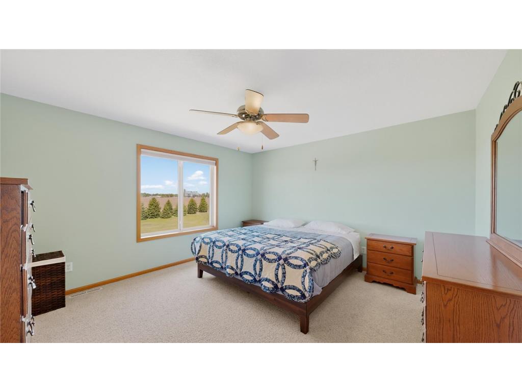 720 Riverwood Court Elgin MN 55932 7069048 image23