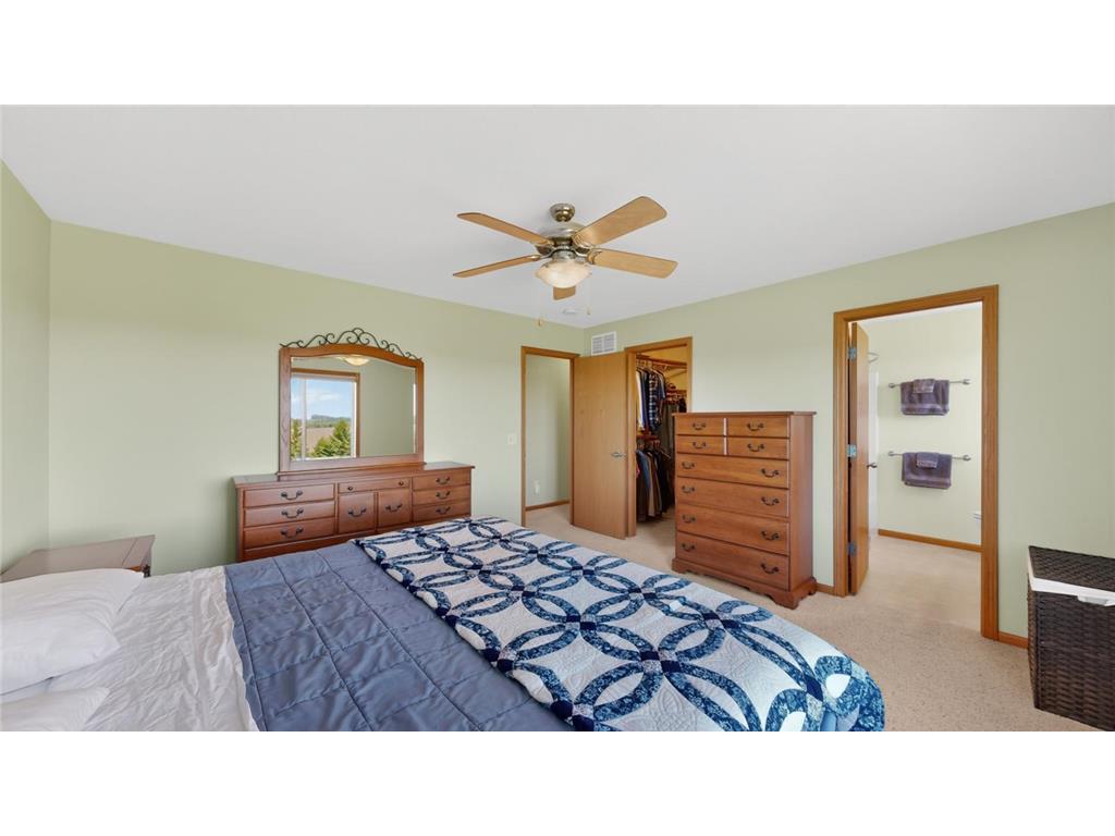 720 Riverwood Court Elgin MN 55932 7069048 image24