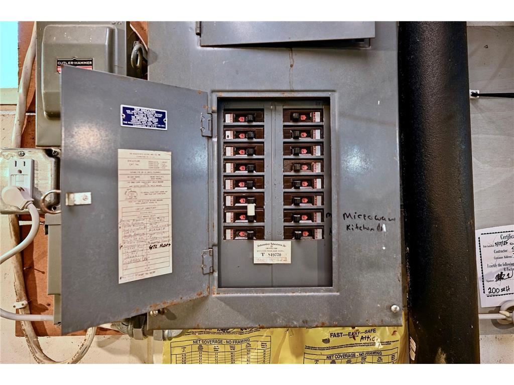 720 S Badger Street Caledonia MN 55921 6788843 image24