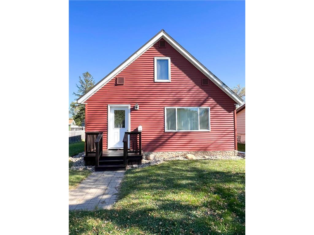720 Saint Paul Avenue S Thief River Falls MN 56701 6682504 image1